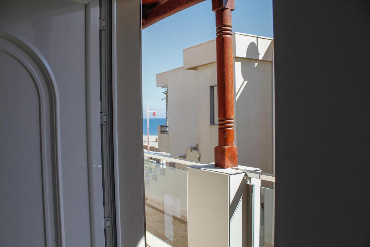 Apartamentos El Galan II Карбонерас Экстерьер фото